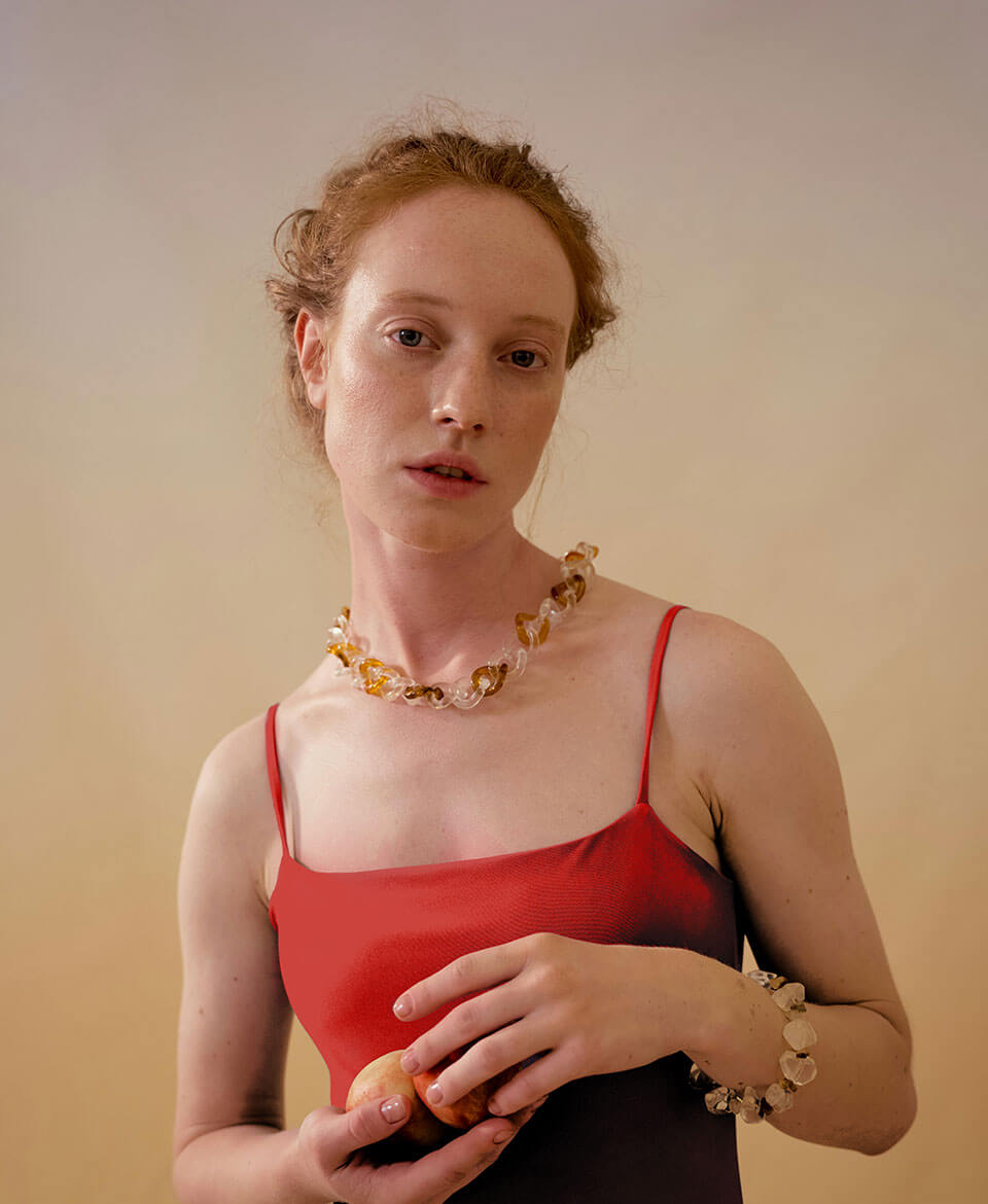 Strap vest, worn inside and outside - Image 3